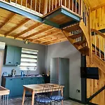 アパートホテル Loft