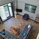Loft アパートホテル