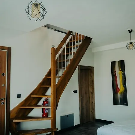 Loft 3*