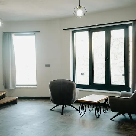 Loft Апарт-отель 3*
