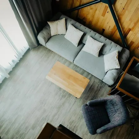 Loft 公寓式酒店 3*